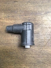 Ignition distributor plug Beru VESO 105. 0 300 513 105. 1K Ohm Audi, BMW, VW. New.