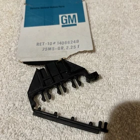 NOS GM Ignition Cool Wire Retainer 1986-2005 Chevy Buick Pontiac Olds S13